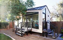 2022_GI-1051469438_Tiny_house_weiss_MS.jpg